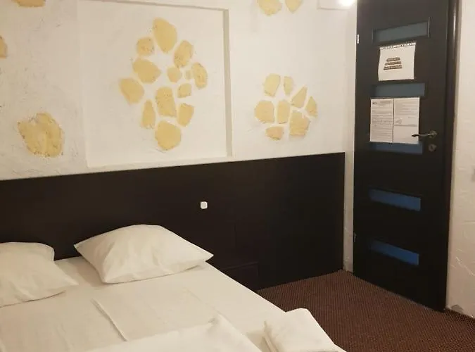 Mpoint Couette-café 4*